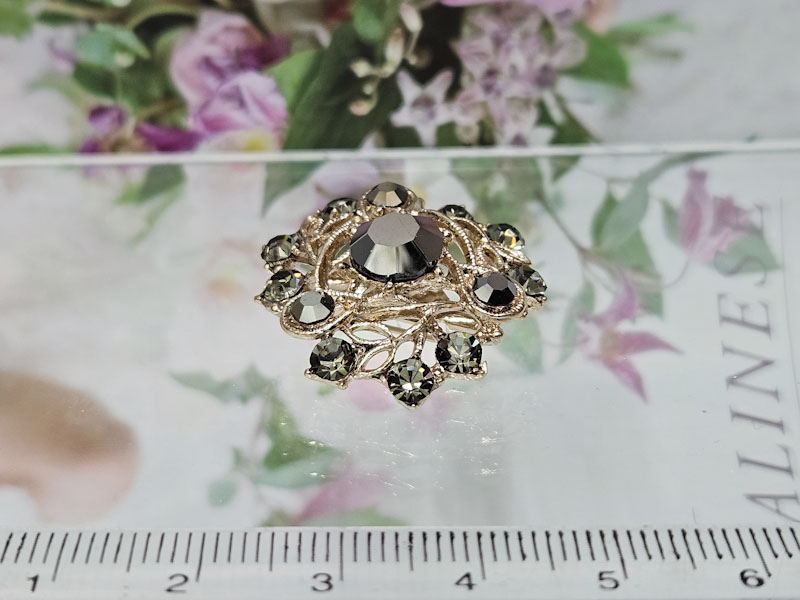 Брошь 1720006500272 Брошь 1720006500272: цена 200 рублей.