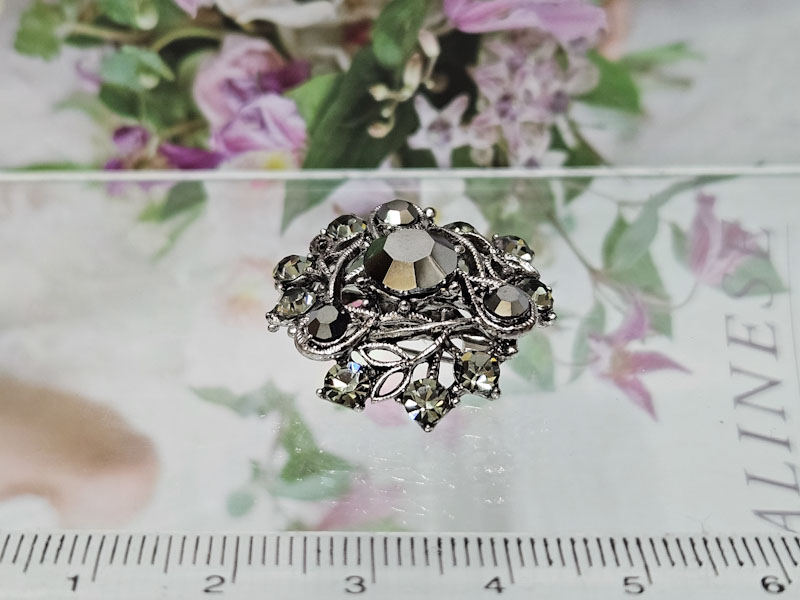 Брошь 1720006500203 Брошь 1720006500203: цена 200 рублей.