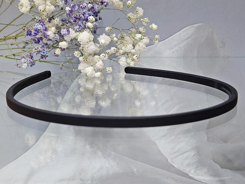 Ободок 1833001600301: цена 50 рублей.