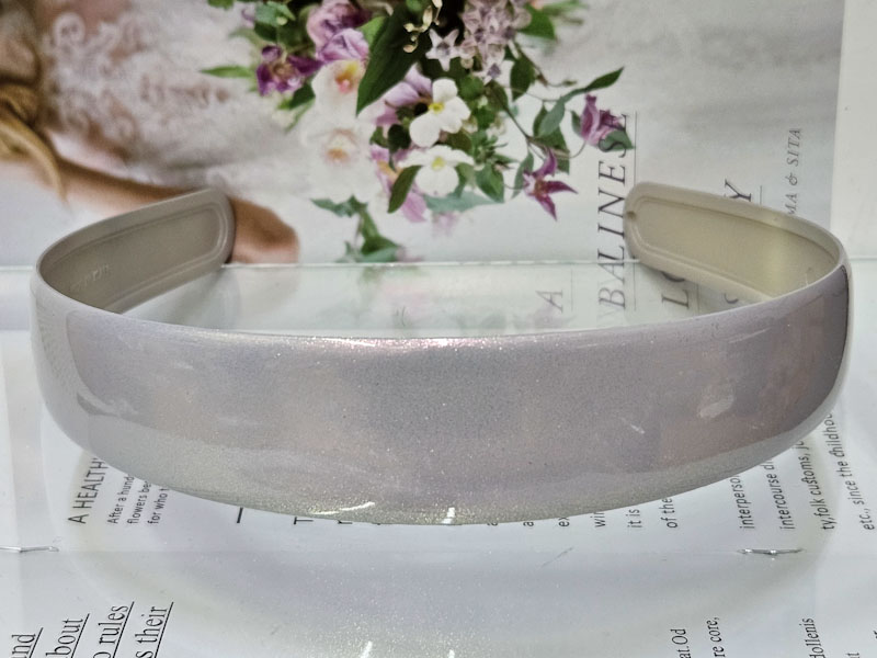 Ободок 1085001600229: цена 200 рублей.