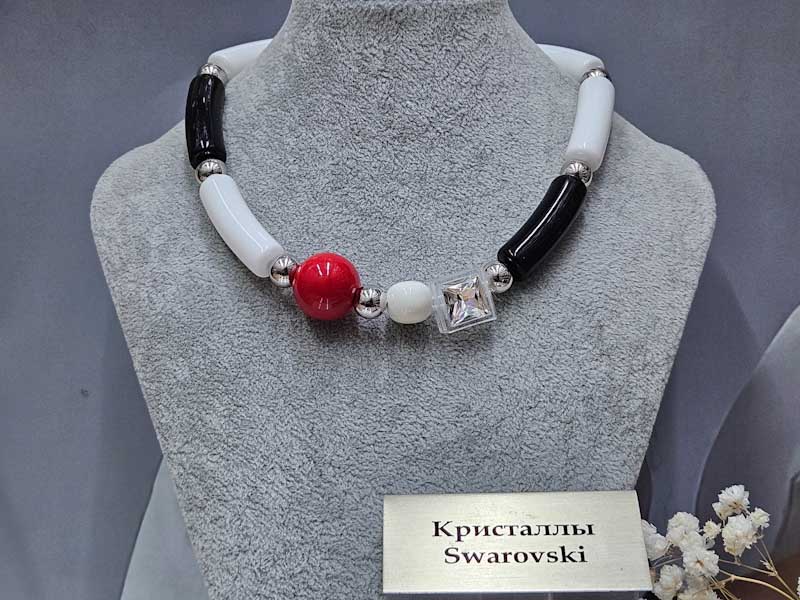 Подвеска 1554006600201: цена 3110 рублей.