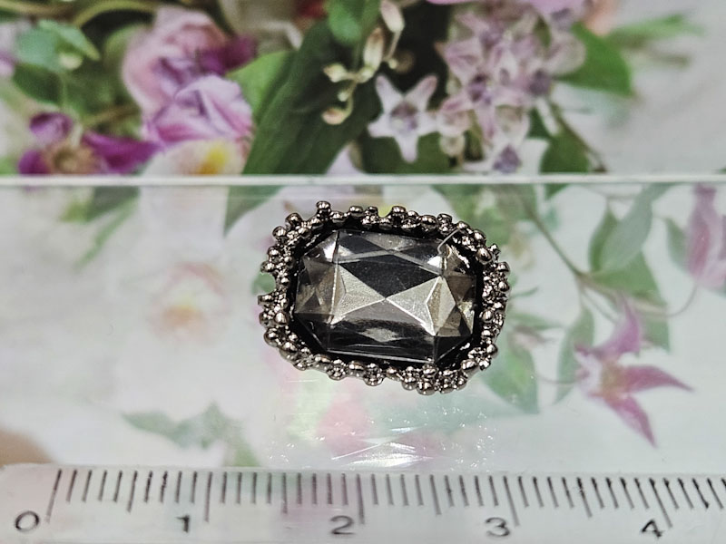 Брошь 1269006500085 Брошь 1269006500085: цена 215 рублей.