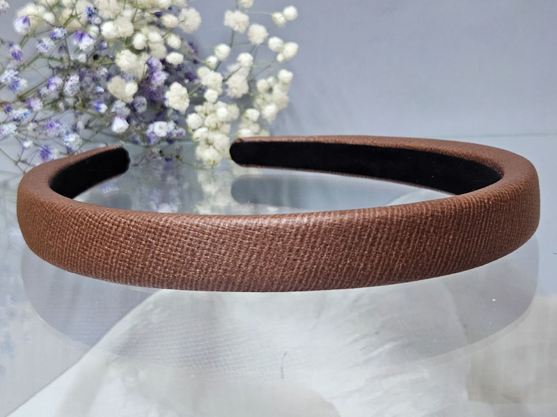 Ободок 2036001600374: цена 250 рублей.