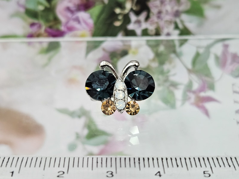 Брошь 1720006500364 Брошь 1720006500364: цена 200 рублей.