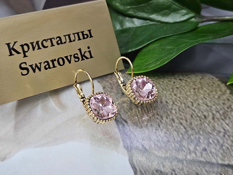 Серьги 1141002600429: цена 495 рублей.