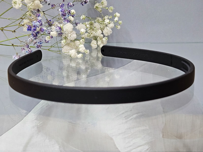 Ободок 1833001600264: цена 70 рублей.