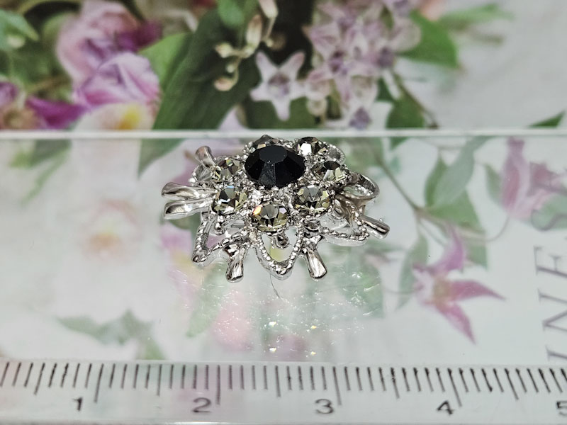 Брошь 2235006500072 Брошь 2235006500072: цена 165 рублей.