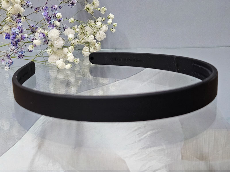 Ободок 1833001600271: цена 70 рублей.