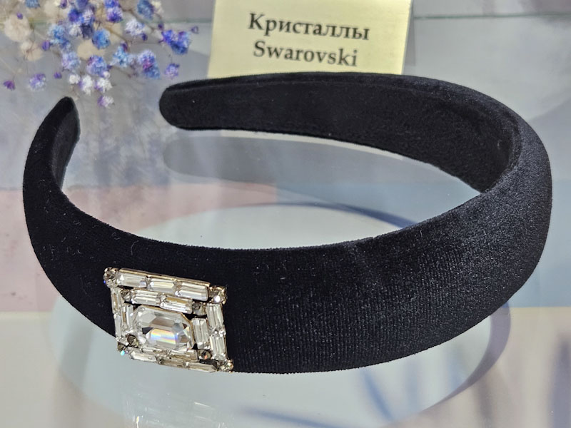 Ободок 1883005600067: цена 2455 рублей.