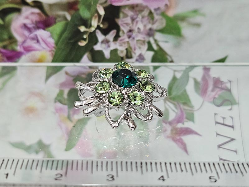 Брошь 2235006500089 Брошь 2235006500089: цена 165 рублей.