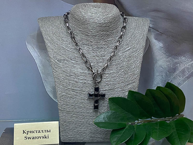 Подвеска 1448006600074: цена 1640 рублей.