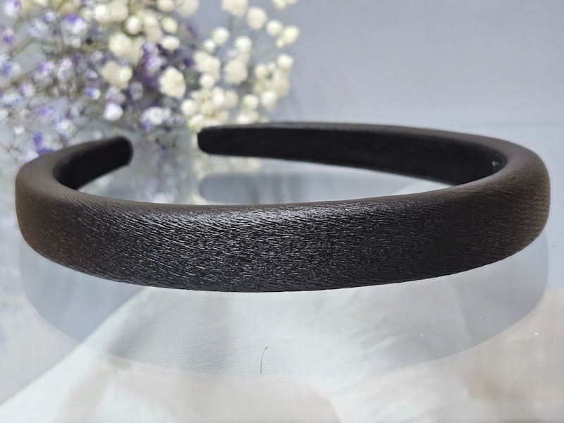 Ободок 2036001600398: цена 250 рублей.