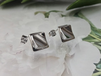 Серьги 1097004500017: цена 250 рублей.