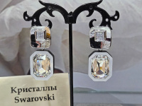 Серьги 1554004500152: цена 1965 рублей.